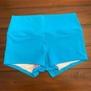 Peachy Athletic EUC Pacific Blue Extra Peachy Shorts Size XL